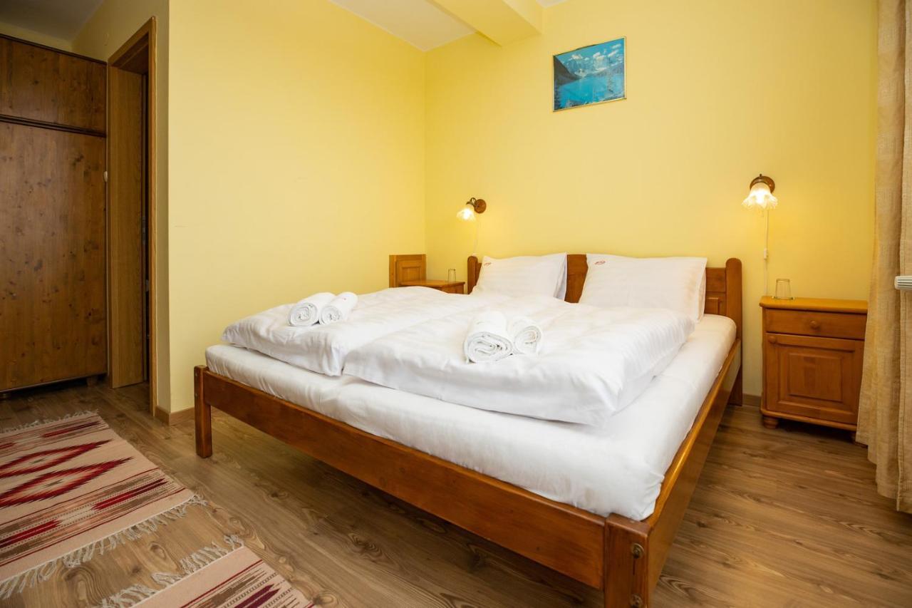 Julia Panzio Bed & Breakfast Hajdúszoboszló Екстериор снимка